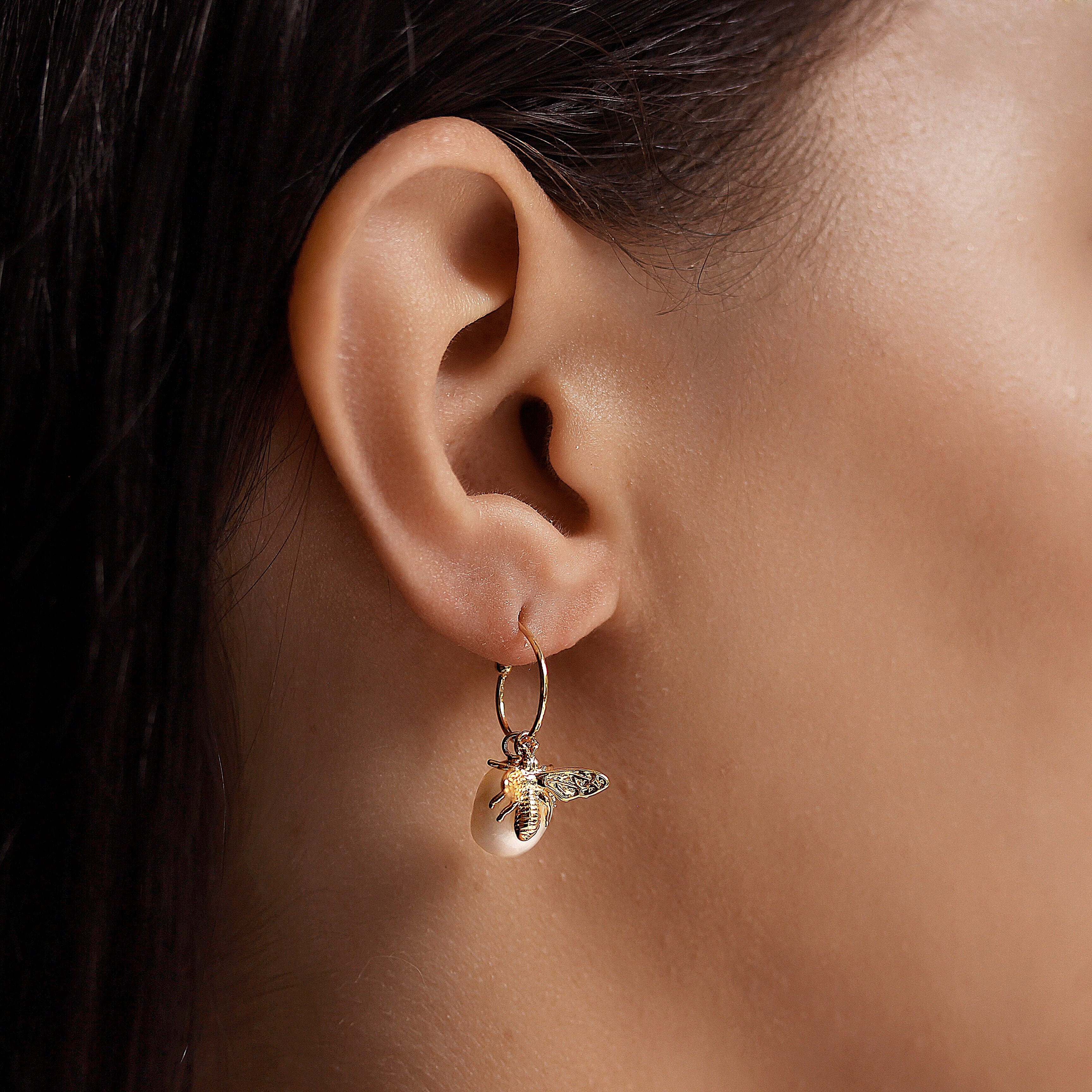 TAI JEWELRY Earrings Bee Day Charm Hoops
