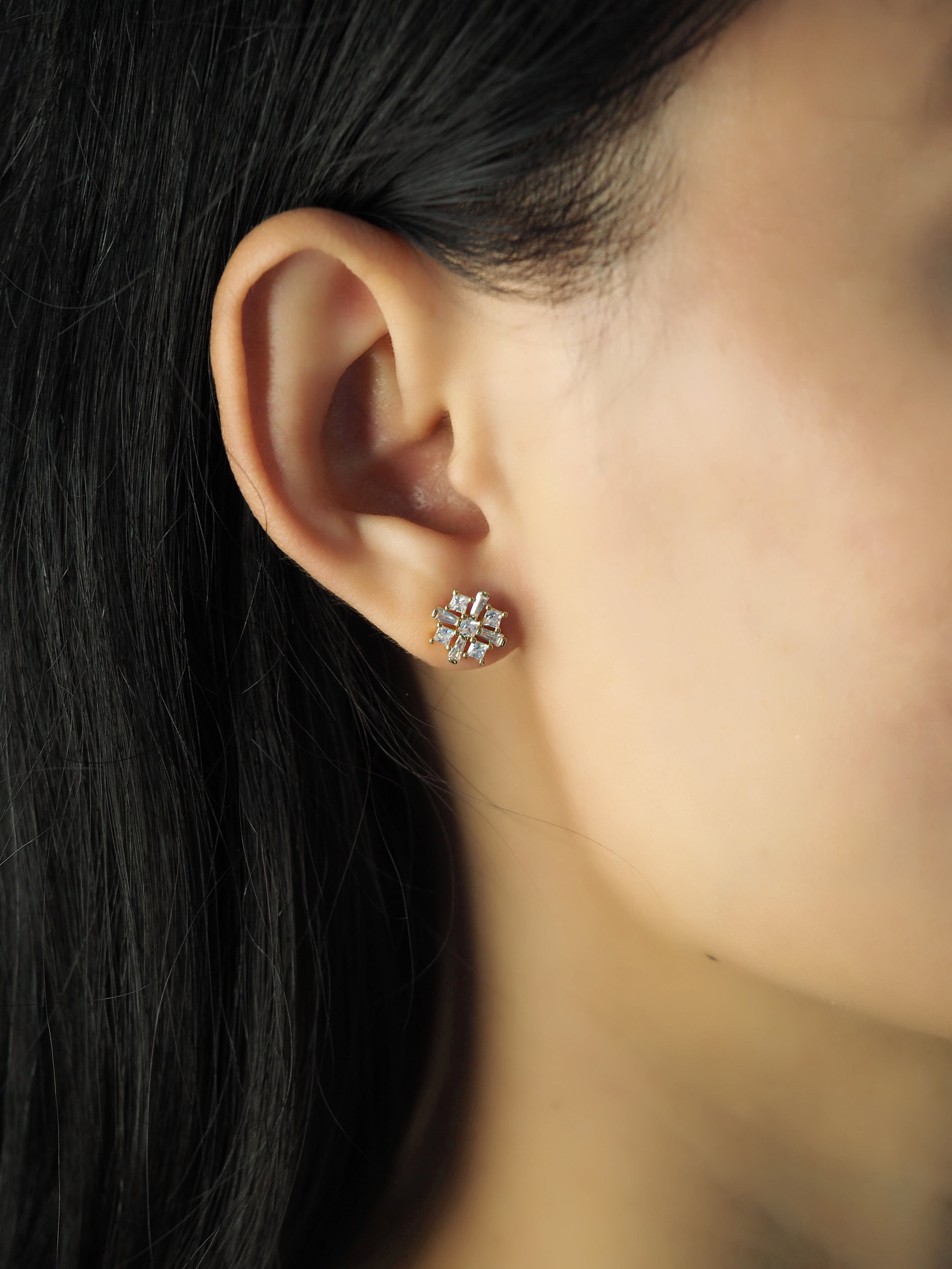 TAI JEWELRY Earrings Starburst Cz Studs