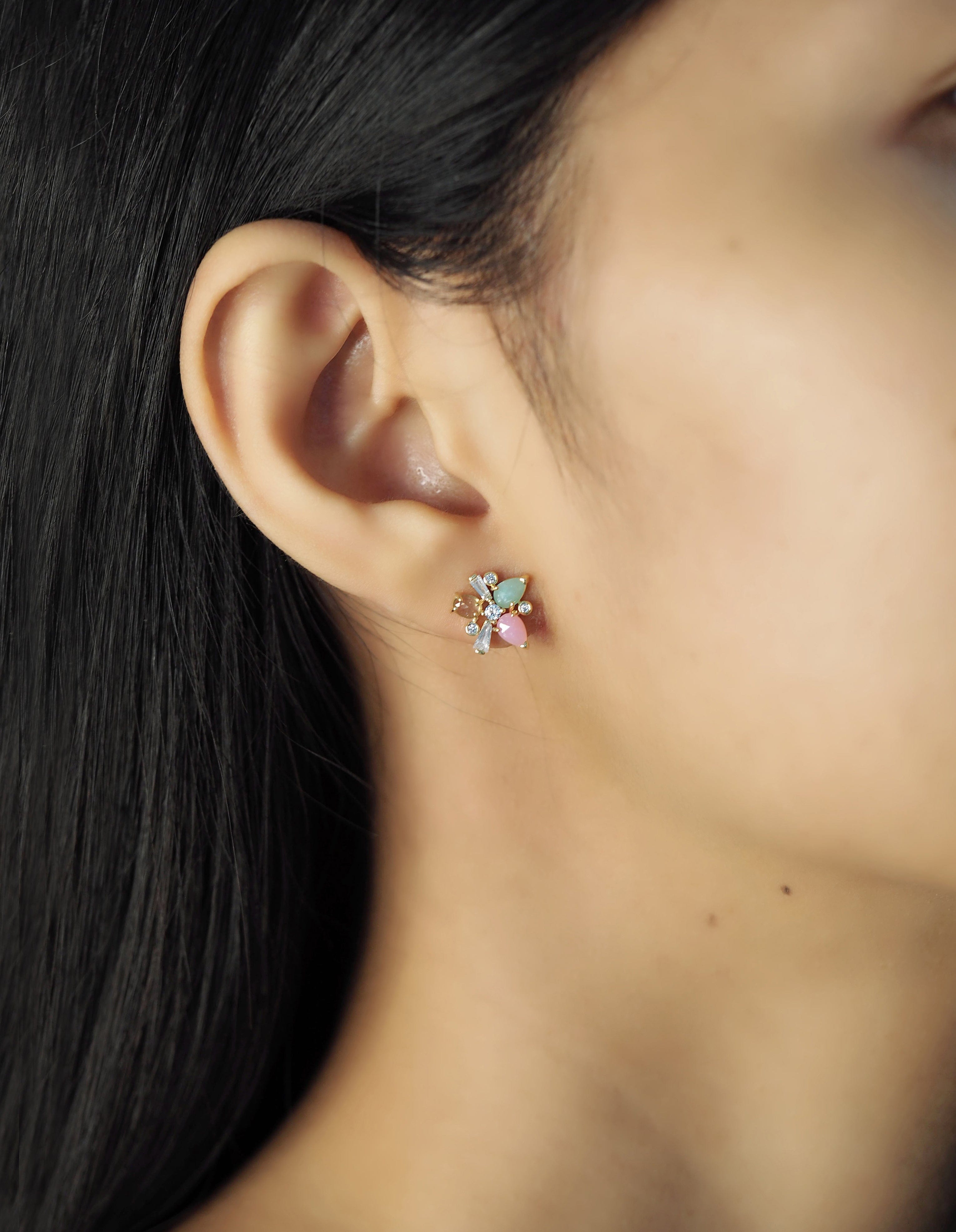 TAI JEWELRY Earrings Pastel Cluster Studs