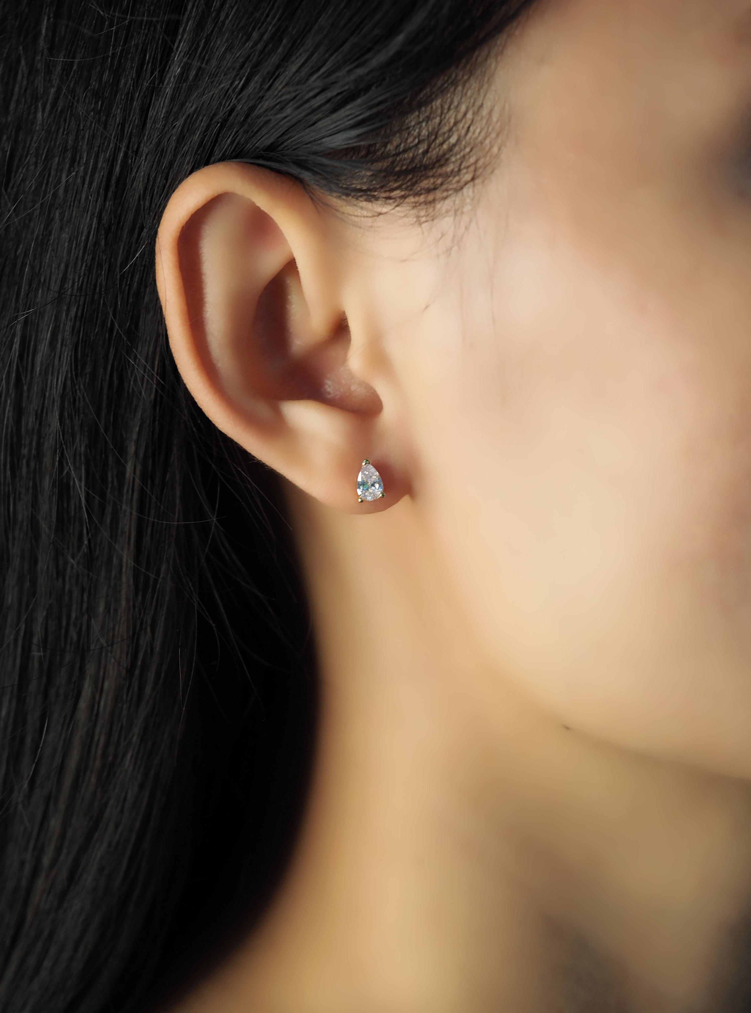 TAI JEWELRY Earrings Pear Studs